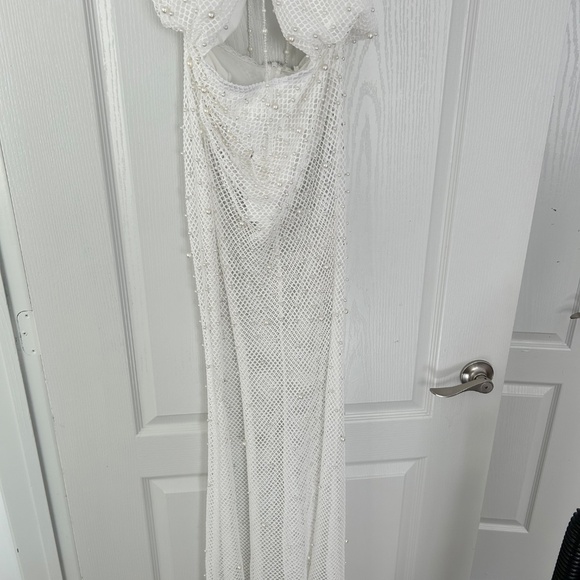 12th Tribe Bellagio White Pearl Maxi Dress - Picture 6 of 7